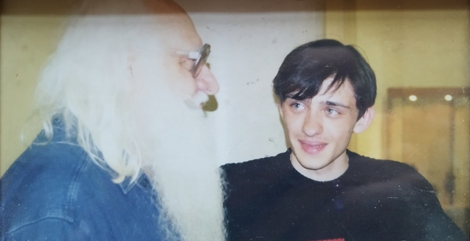Персональная выставка в филиале ГМИИ им. А.С. Пушкина (Музейный центр Российского государственного гуманитарного университета. Москва) По заказу ректора РГГУ академика Ю.Н. Афанасьева разработал проект медали университета